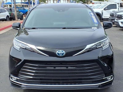 2022 Toyota Sienna XLE 7-Passenger