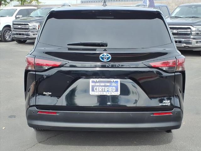 2022 Toyota Sienna XLE 7-Passenger