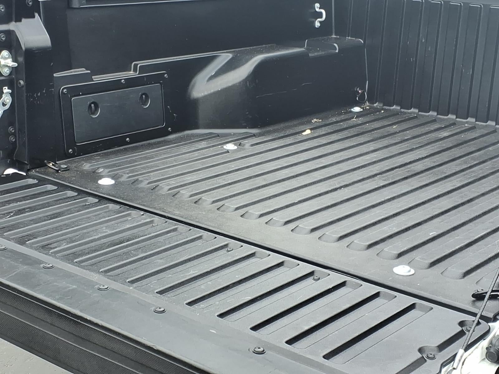 2018 Toyota Tacoma SR5 V6