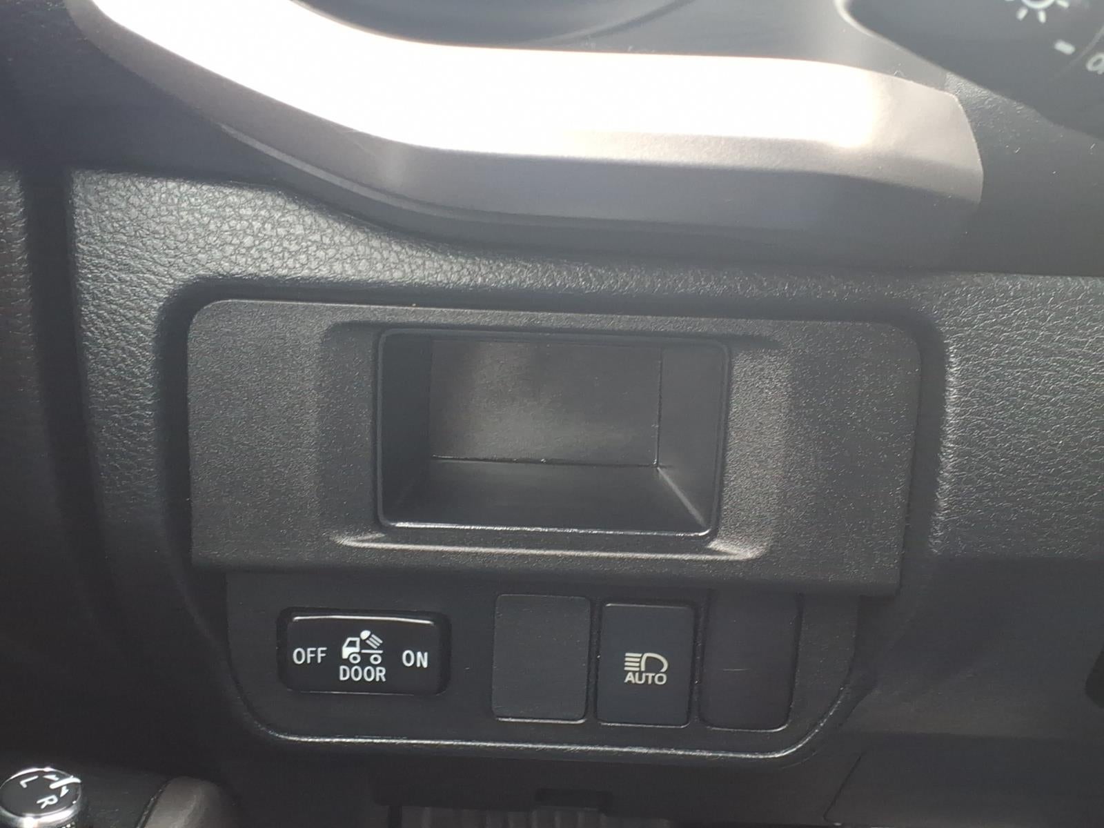 2018 Toyota Tacoma SR5 V6