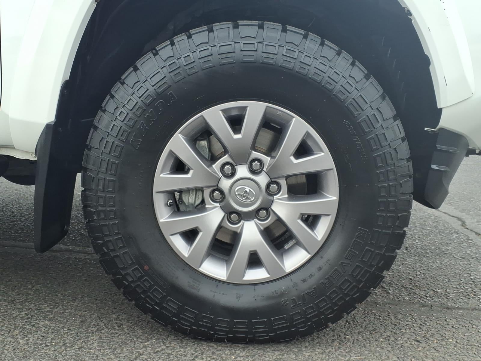 2018 Toyota Tacoma SR5 V6