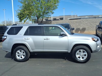 2024 Toyota 4Runner SR5