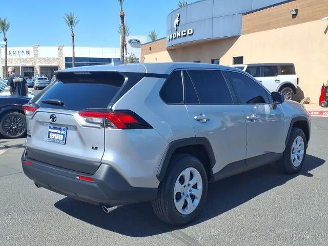 2023 Toyota RAV4 LE