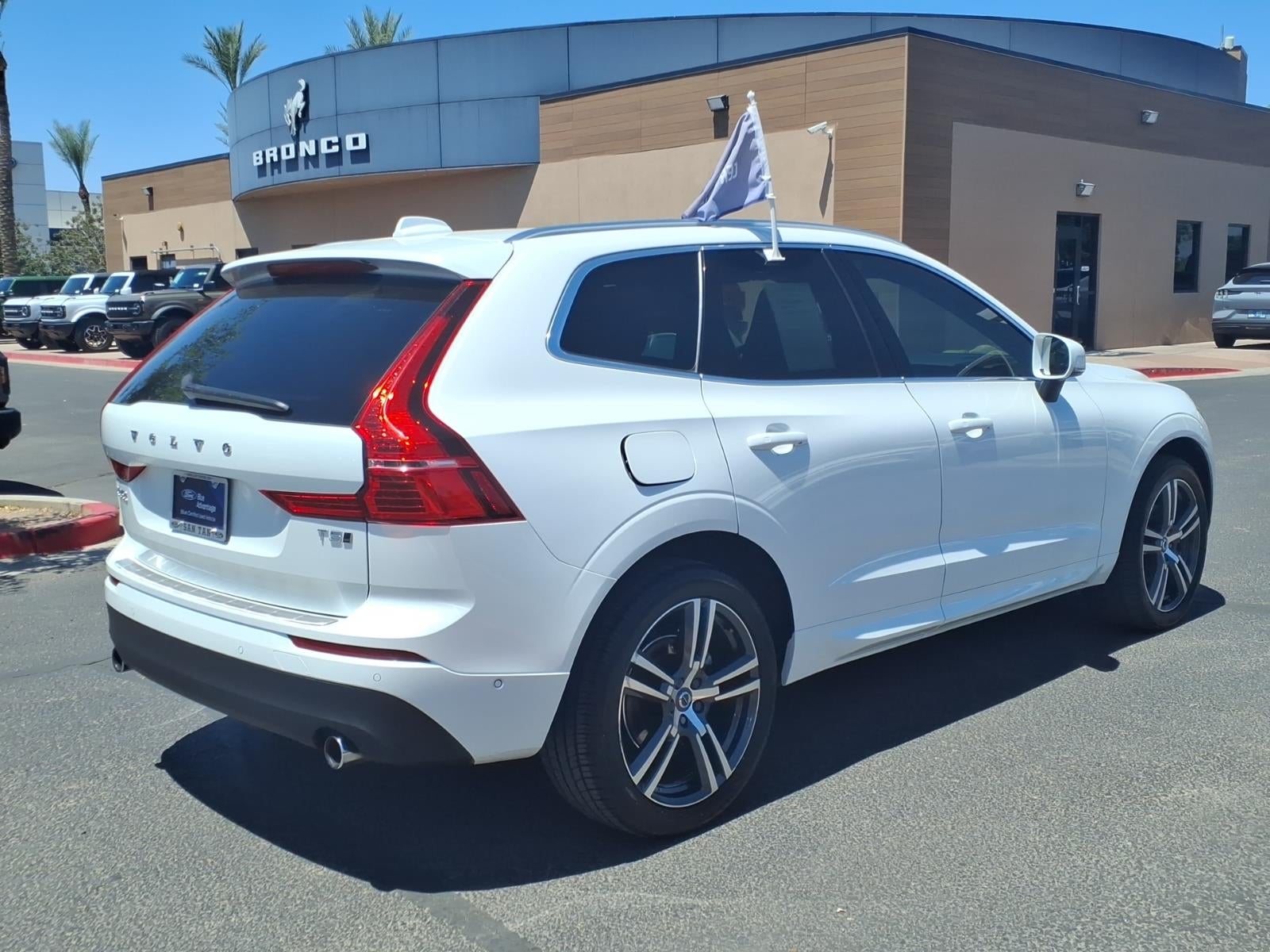 2019 Volvo XC60 T5 Momentum
