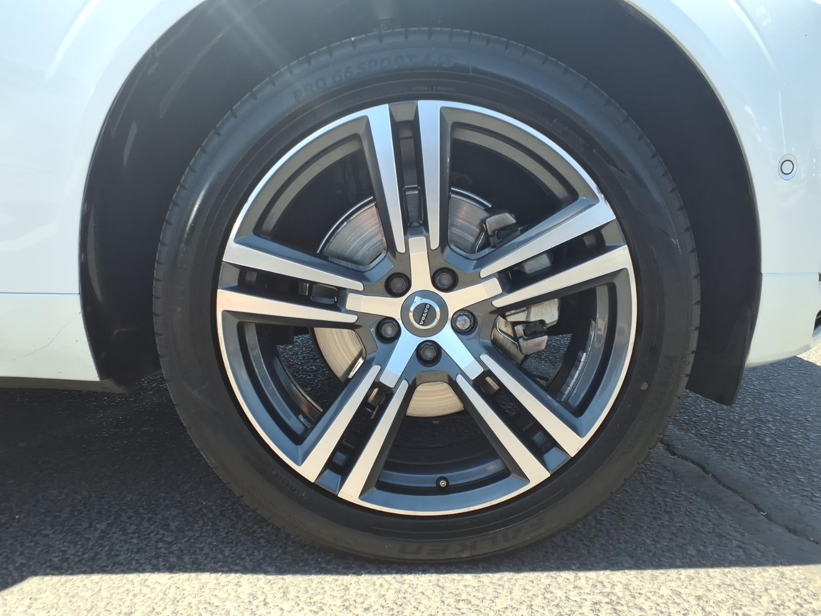2019 Volvo XC60 T5 Momentum