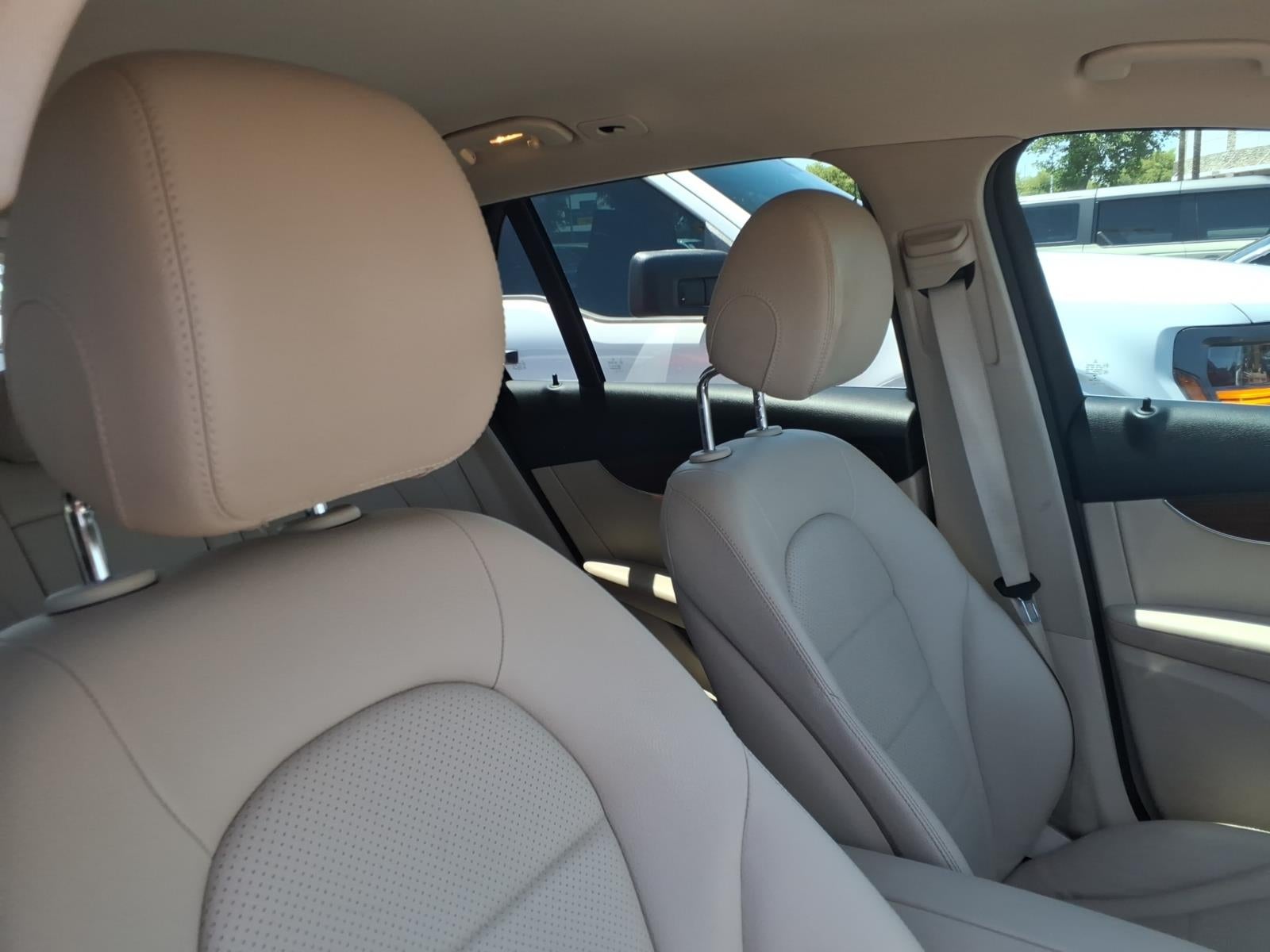 2022 Mercedes-Benz GLC GLC 300